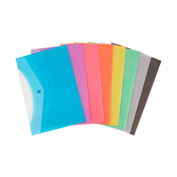 Paquet de 5 enveloppes en polypropylène pour format A5 fermeture par bouton  pression couleurs assorties